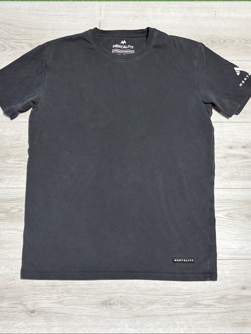 Men's Mentality Heavyweight Black Crewneck T-Shirt Size M
